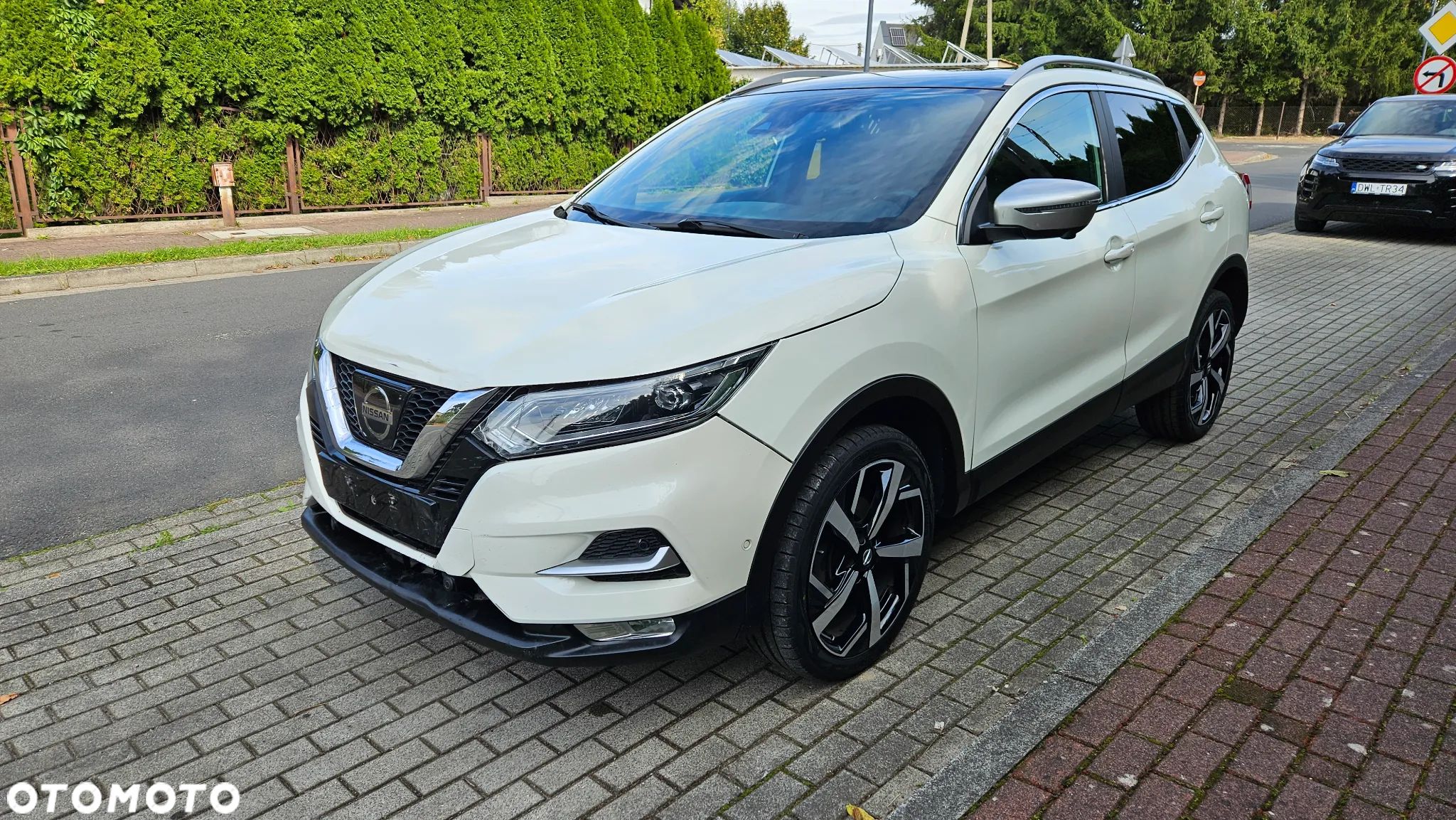 Nissan Qashqai 1.6 dCi ALL-MODE 4x4i TEKNA+ - 1