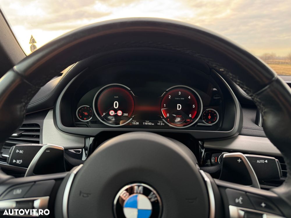 BMW X6 xDrive30d - 13