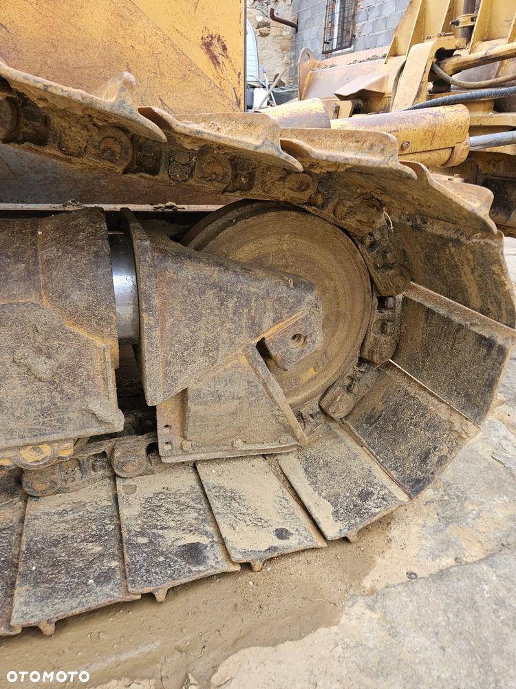 Caterpillar D4 CAT - 13