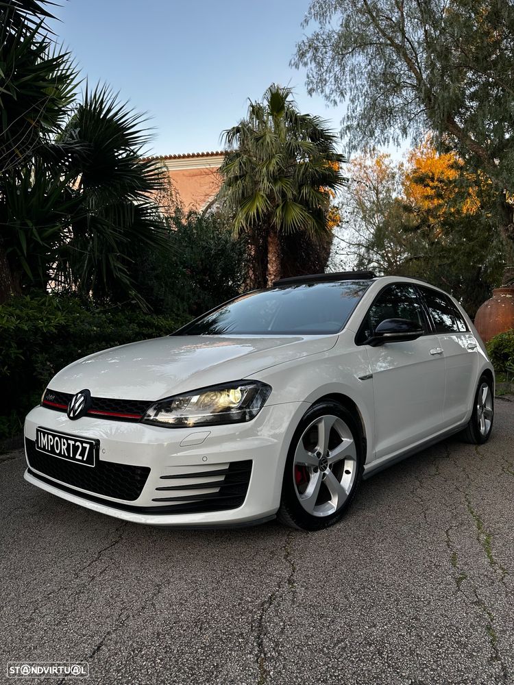VW Golf 2.0 TDI GTD DSG - 2