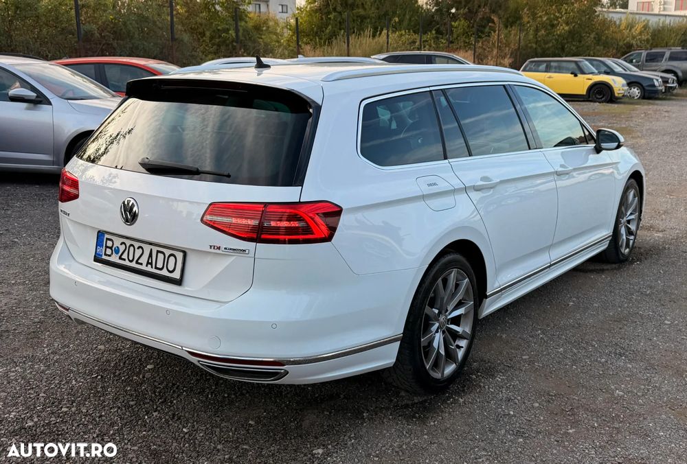 Volkswagen Passat 1.6 TDI SCR DSG Business - 4