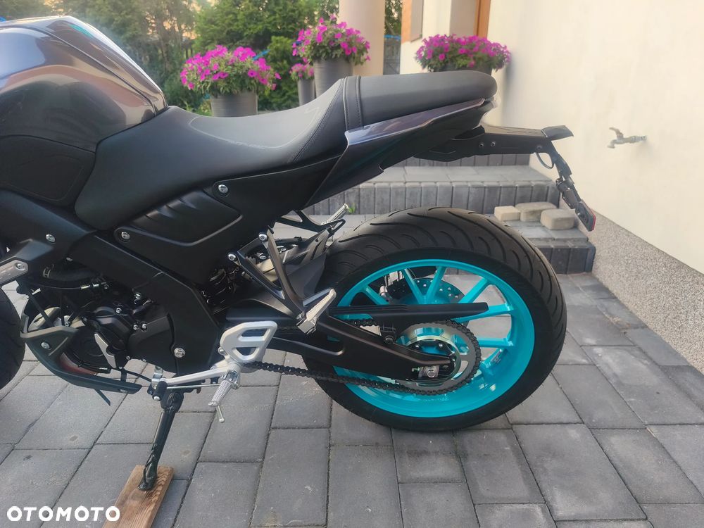 Yamaha MT - 17