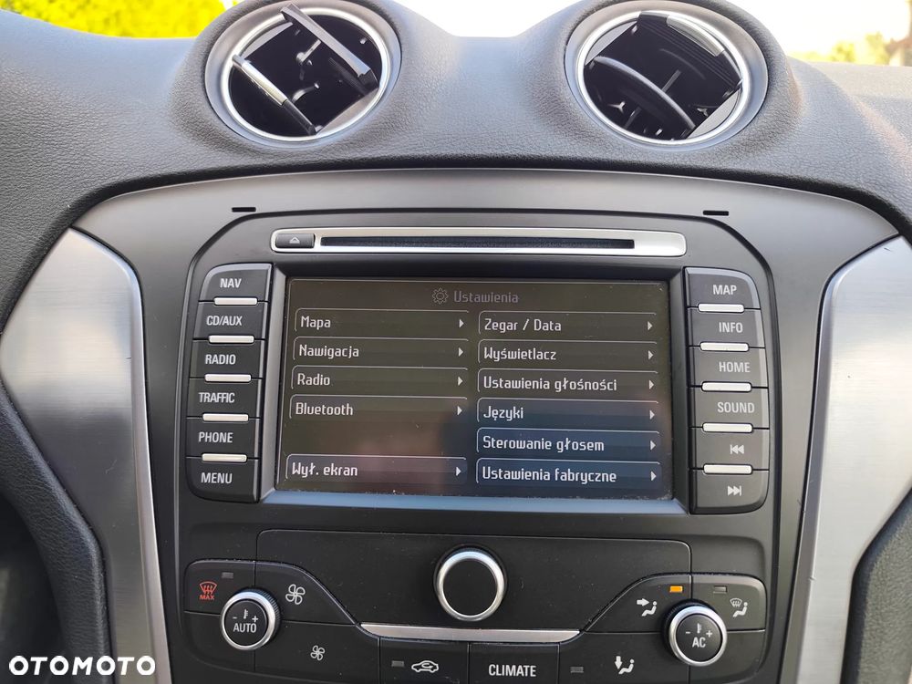 Ford Mondeo 2.0 TDCi Titanium - 19