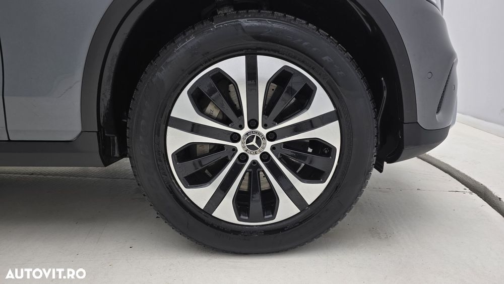 Mercedes-Benz GLC 300 e 4MATIC - 23