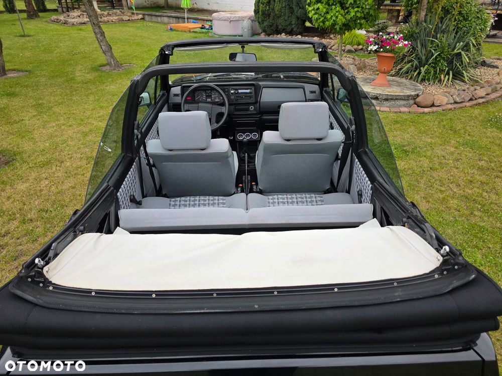 Volkswagen Golf - 26