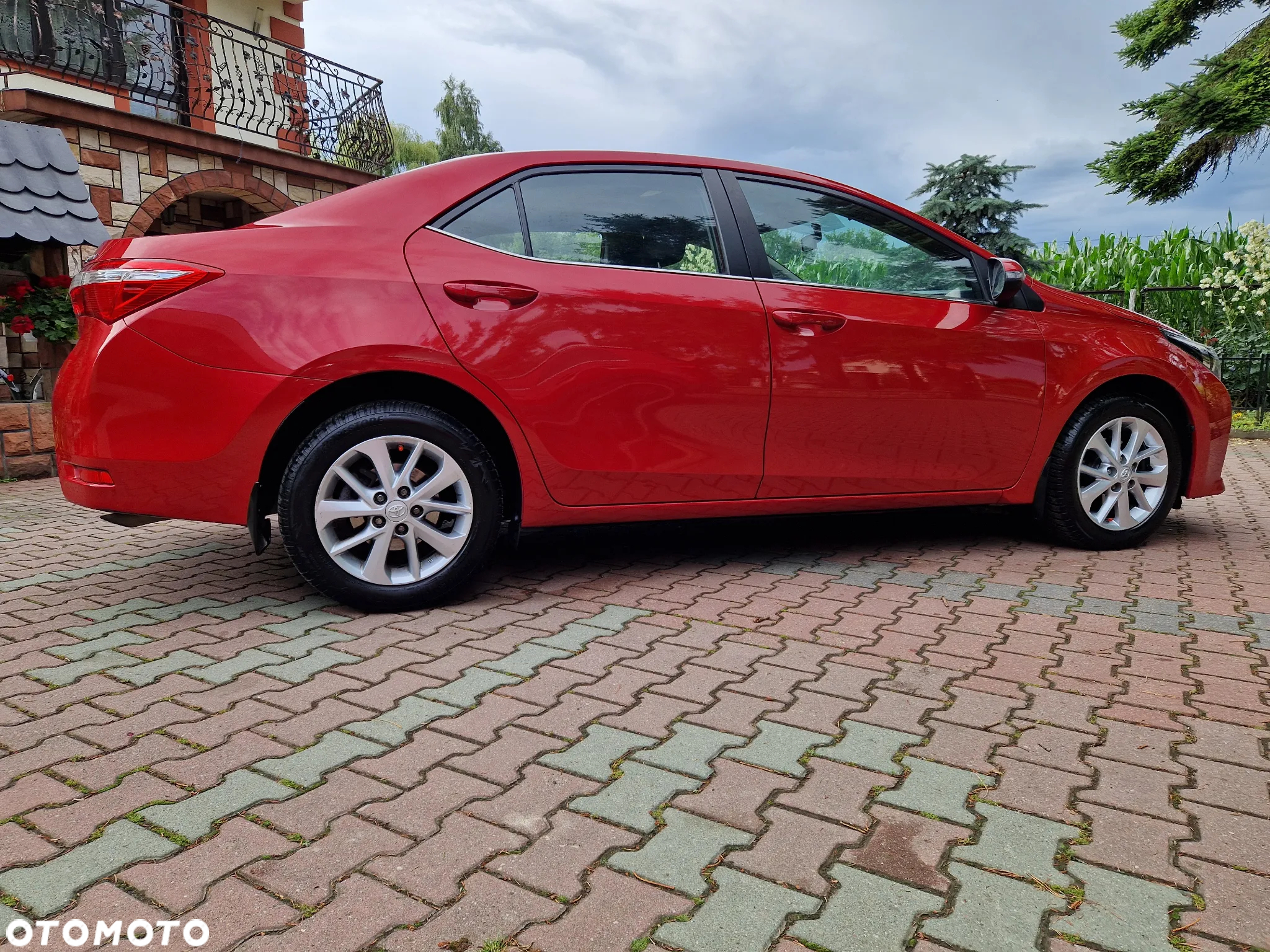 Toyota Corolla 1.6 Premium + - 8