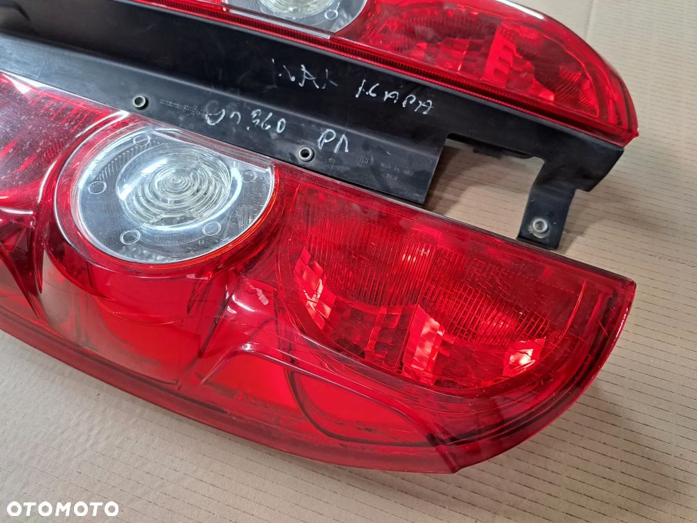 Fiat Doblo II lampa tylna lewa prawa 10-14 klapa - 3