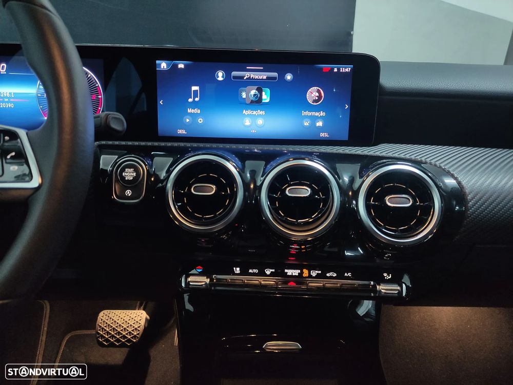 Mercedes-Benz CLA 180 d Style Plus Aut. - 18