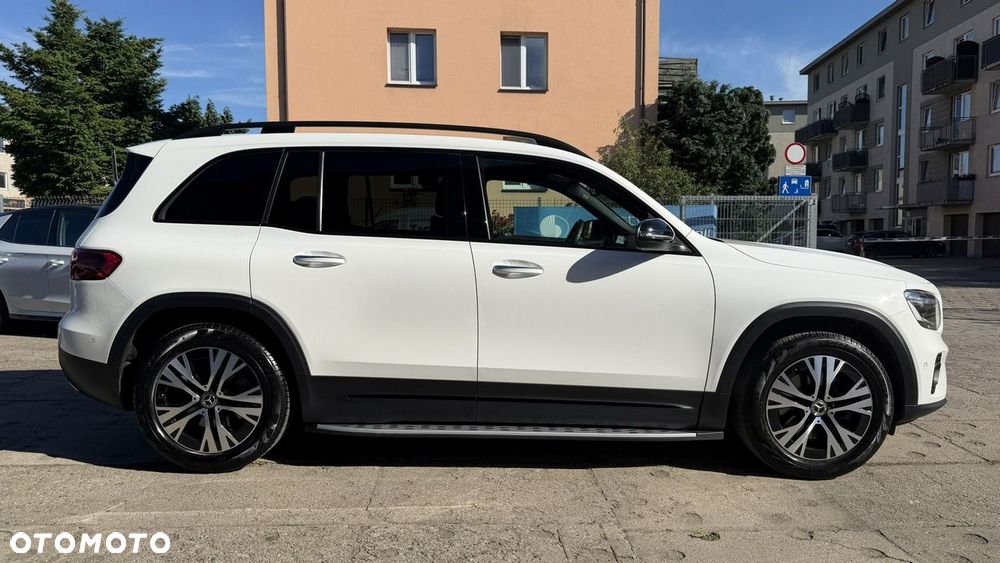 Mercedes-Benz GLB - 9