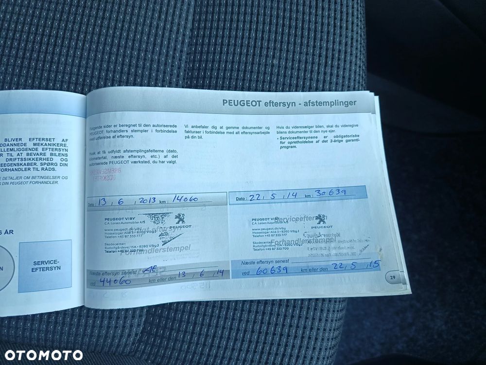 Peugeot 5008 HDI FAP 150 Active - 17