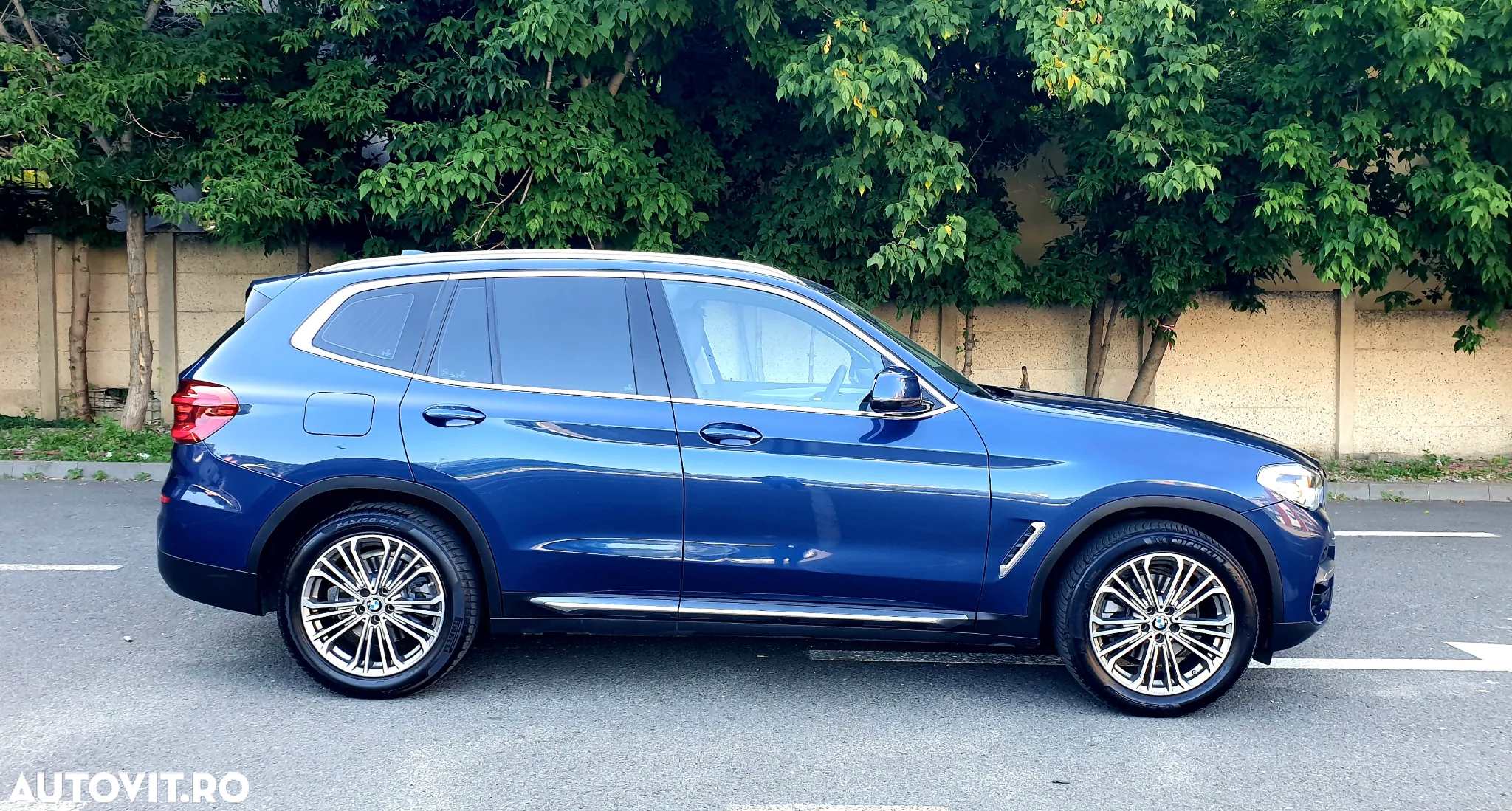 BMW X3 xDrive20d AT Luxury Line - 8