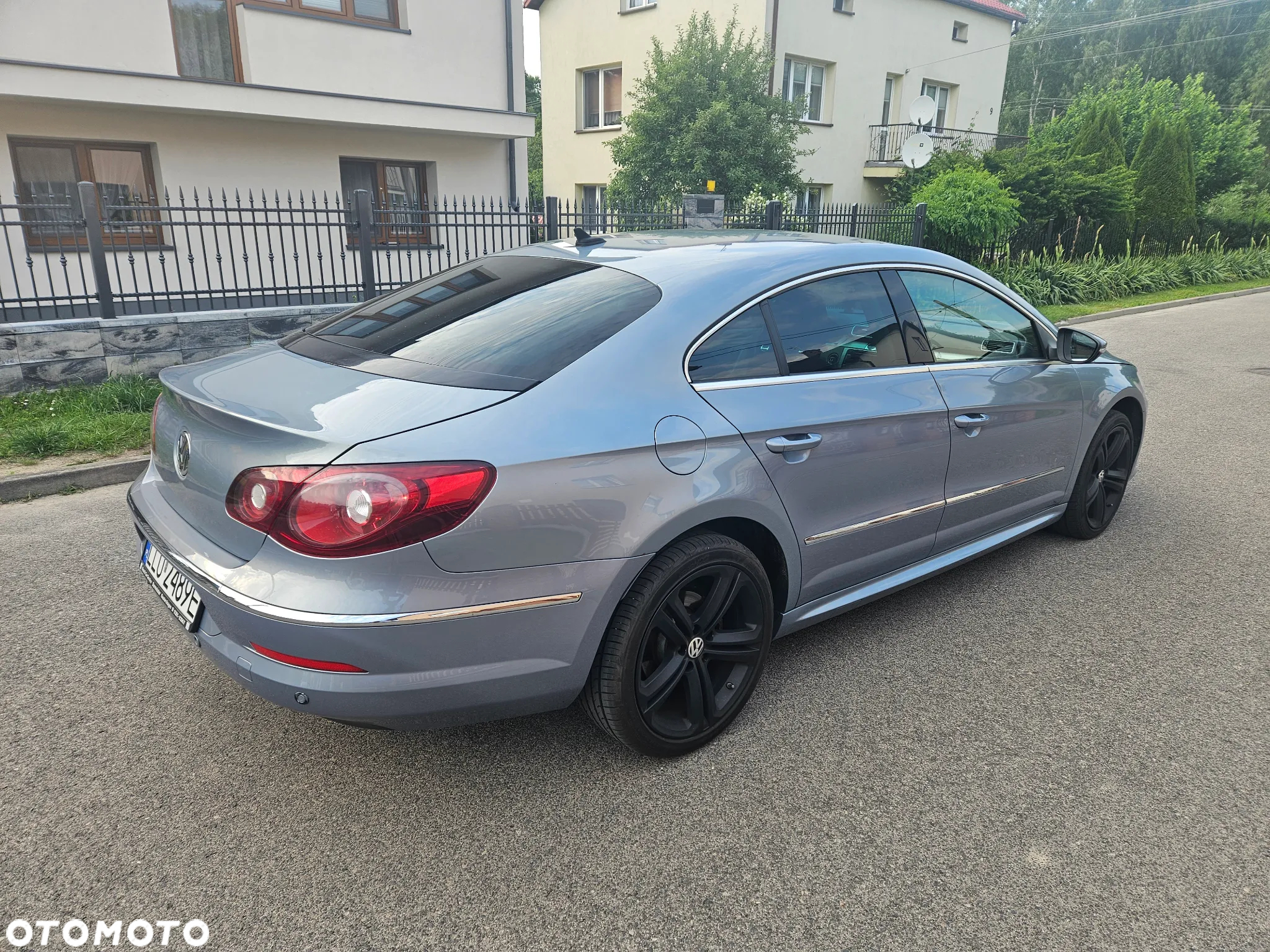 Volkswagen Passat CC 2.0 TDI BlueMotion Technology Exclusive - 3