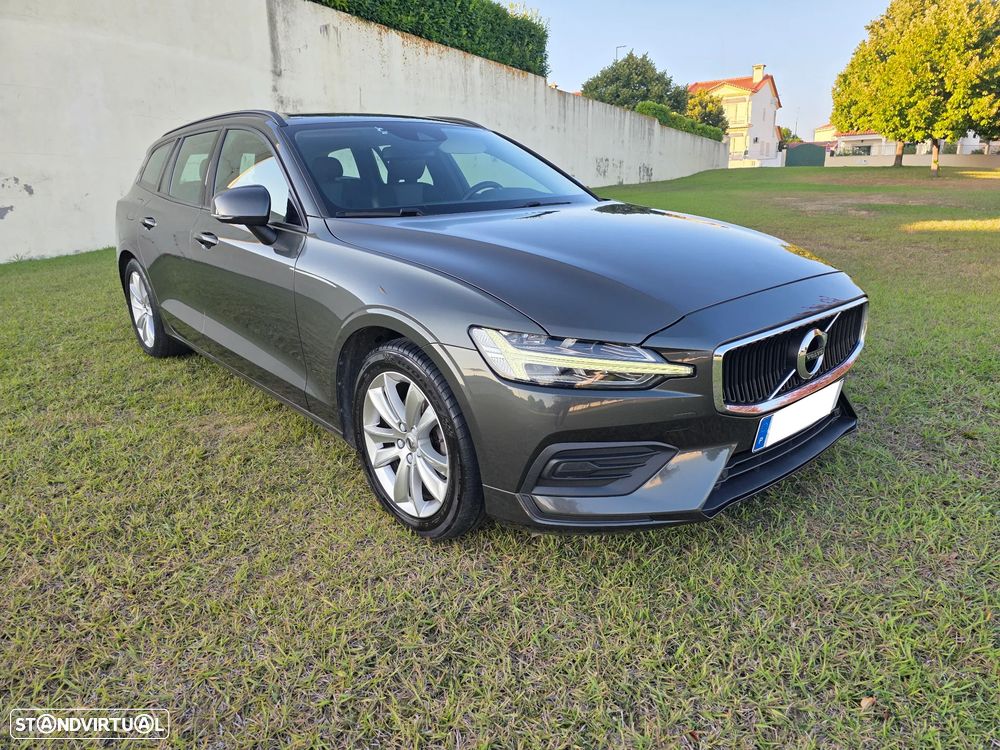 Volvo V60 2.0 D3 Momentum Core - 9