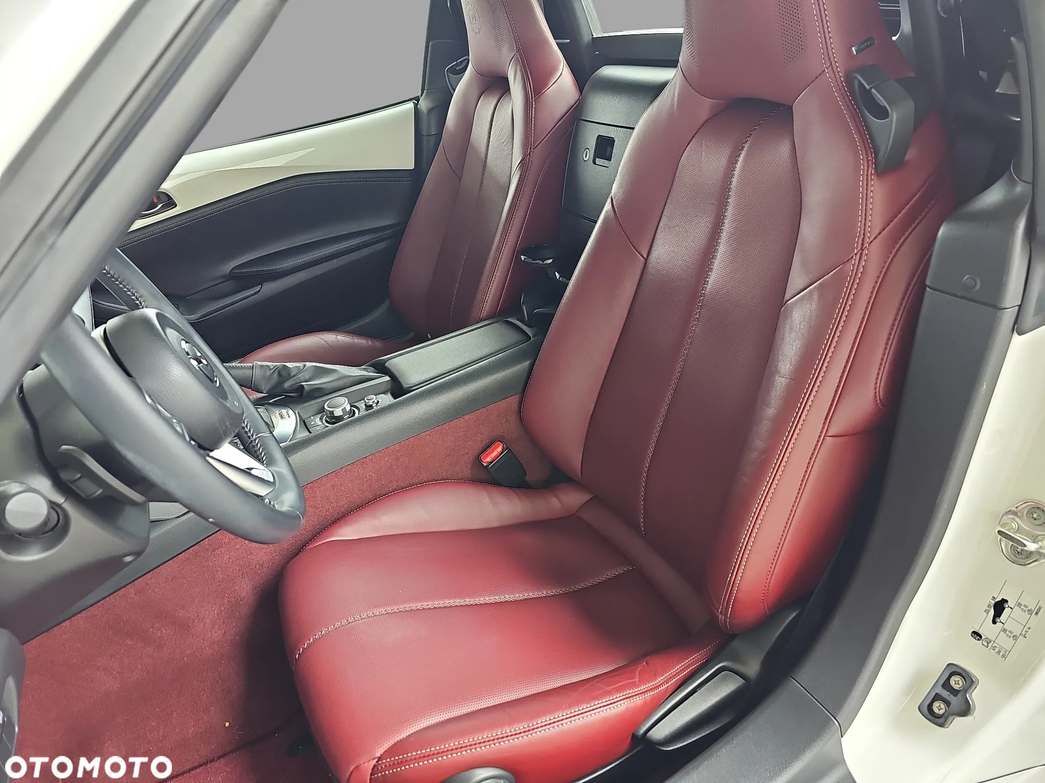 Mazda MX-5 - 11