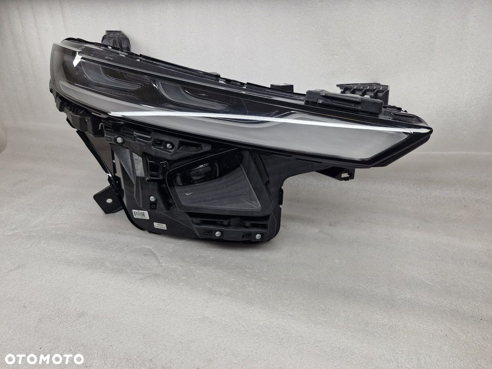 MAZDA 6e FULL LED LAMPA LEWA PRZÓD 20-8299-A0 - 2