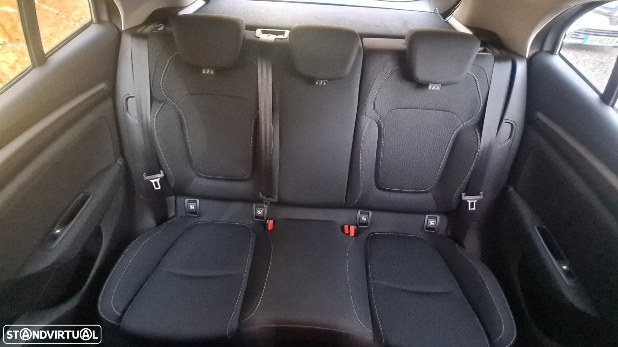 Renault Mégane 1.5 Blue dCi Intens EDC - 42