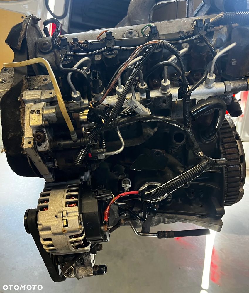 Silnik kompletny Vivaro Trafic 1.9 DCI F9K 03r - 3