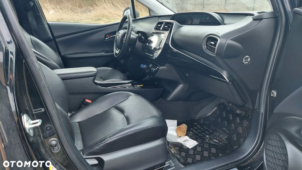 Toyota Prius Hybrid Executive - 5