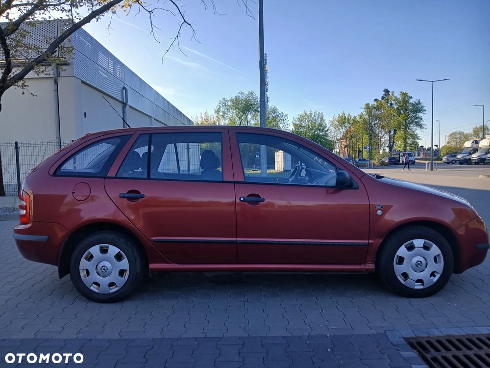 Skoda Fabia 1.2 12V Fresh - 4