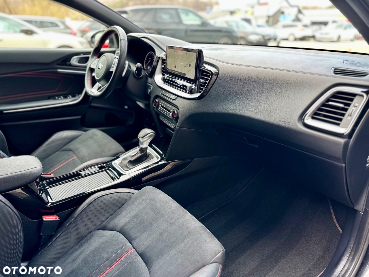 Kia ProCeed 1.6 T-GDI GT DCT - 26