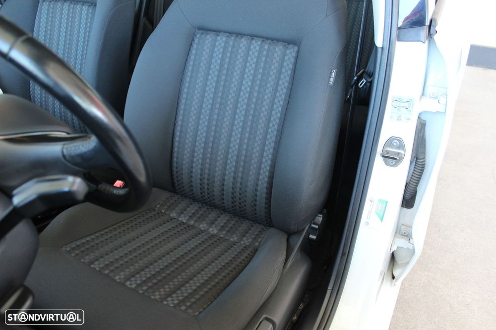 VW Polo 1.0 Trendline - 14