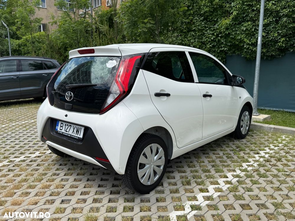 Toyota Aygo 1.0 VVY-I 5 usi X - 4