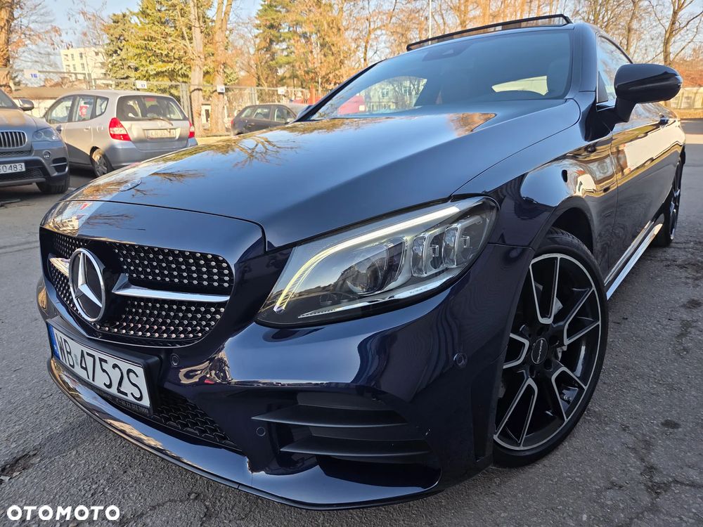 Mercedes-Benz Klasa C 200 4MATIC 9G-TRONIC - 32