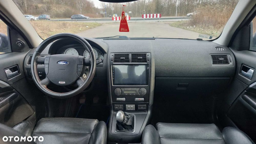 Ford Mondeo - 7