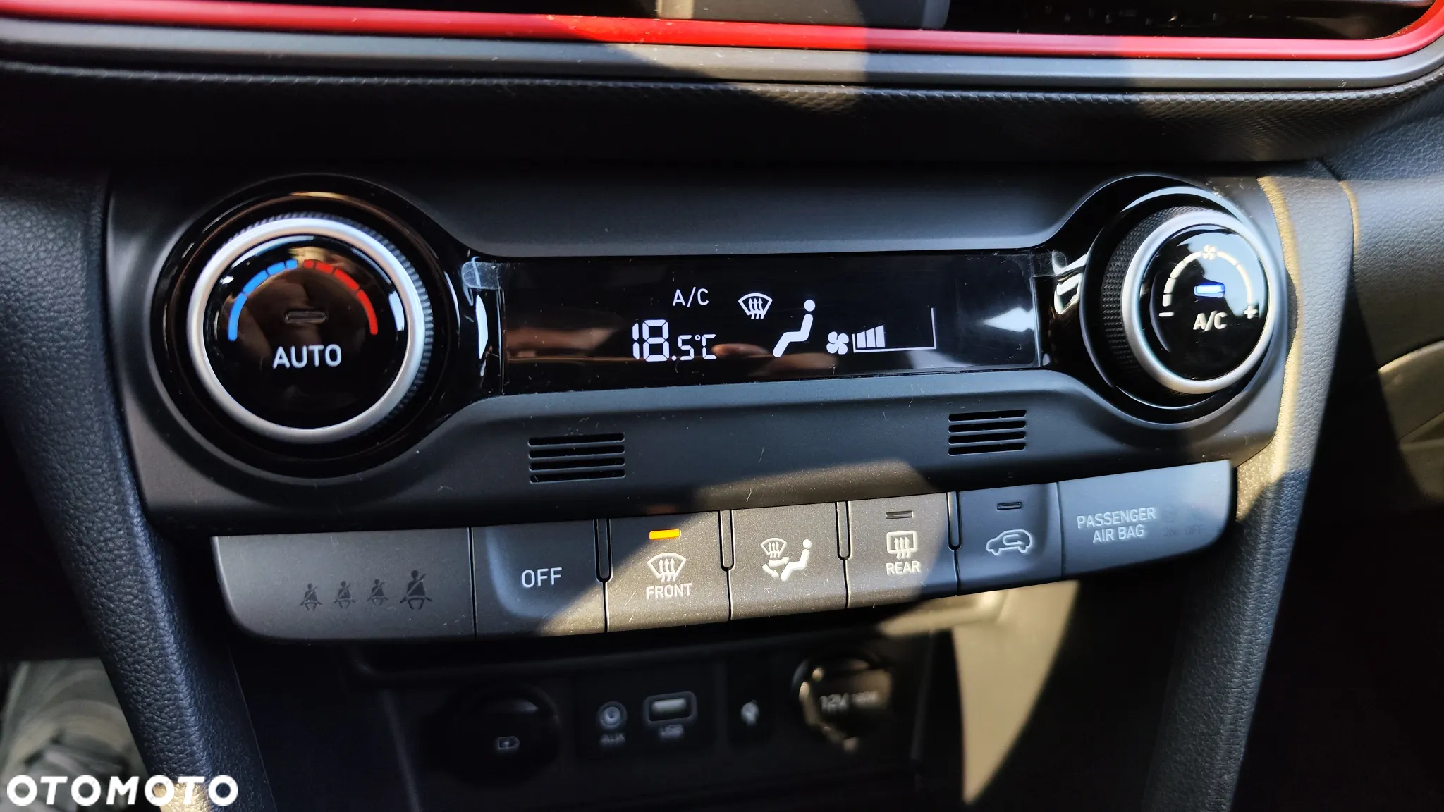 Hyundai Kona 1.6 T-GDI Premiere Style 4WD DCT - 23