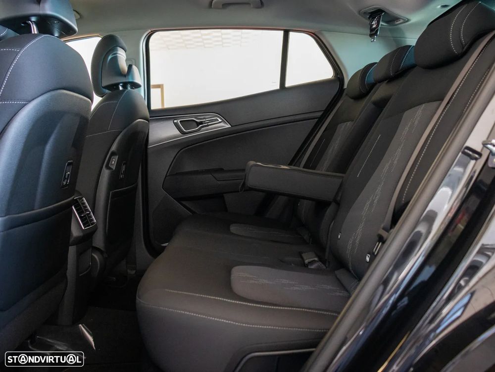 Kia Sportage 1.6 T-GDI Drive - 10