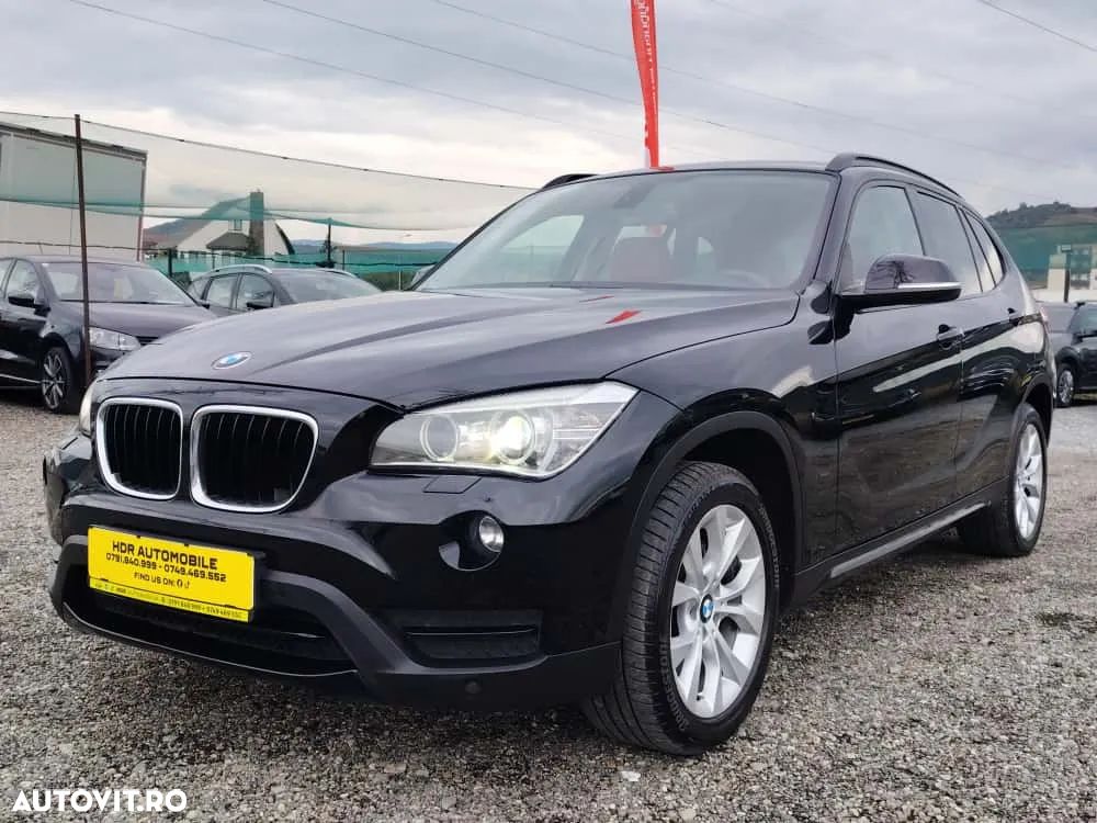 BMW X1 xDrive18d Sport Line - 1