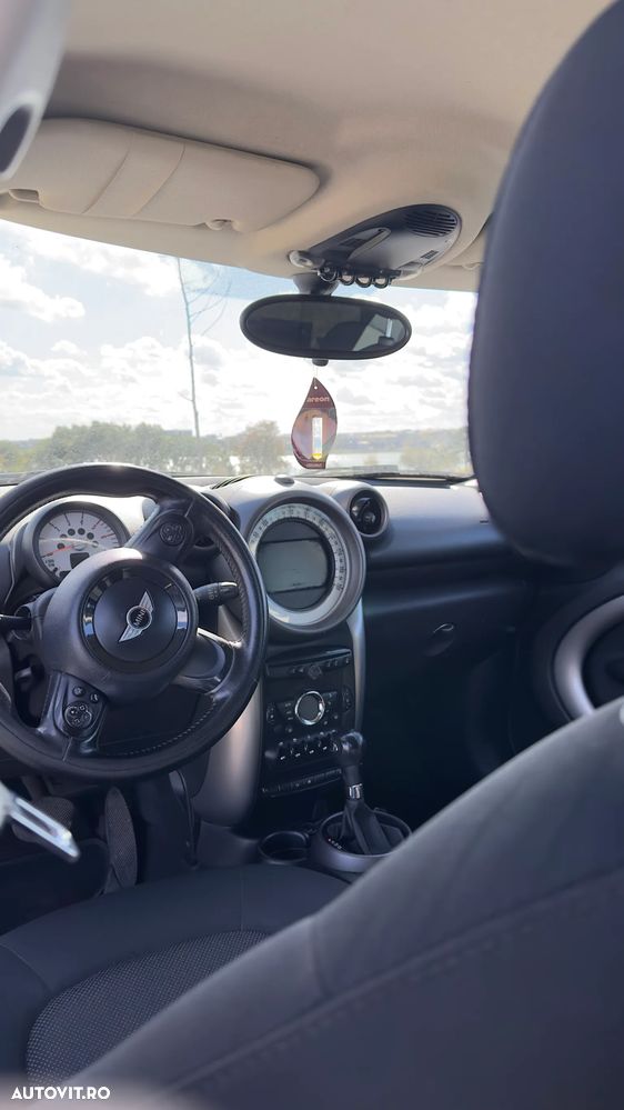 Mini Countryman Cooper D ALL4 AT - 14