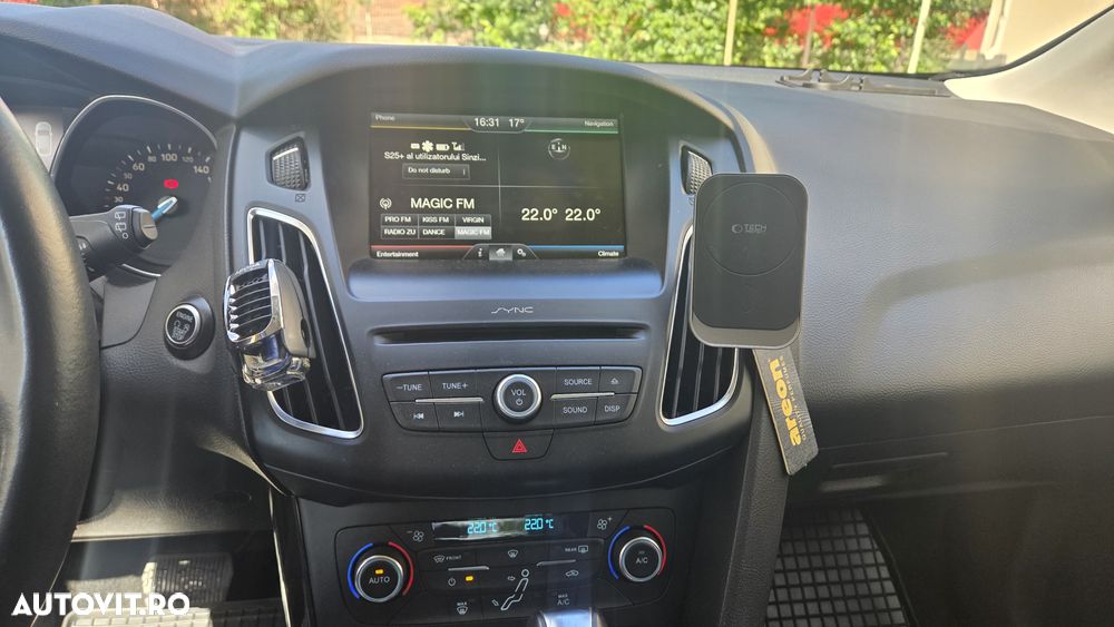 Ford Focus - 6