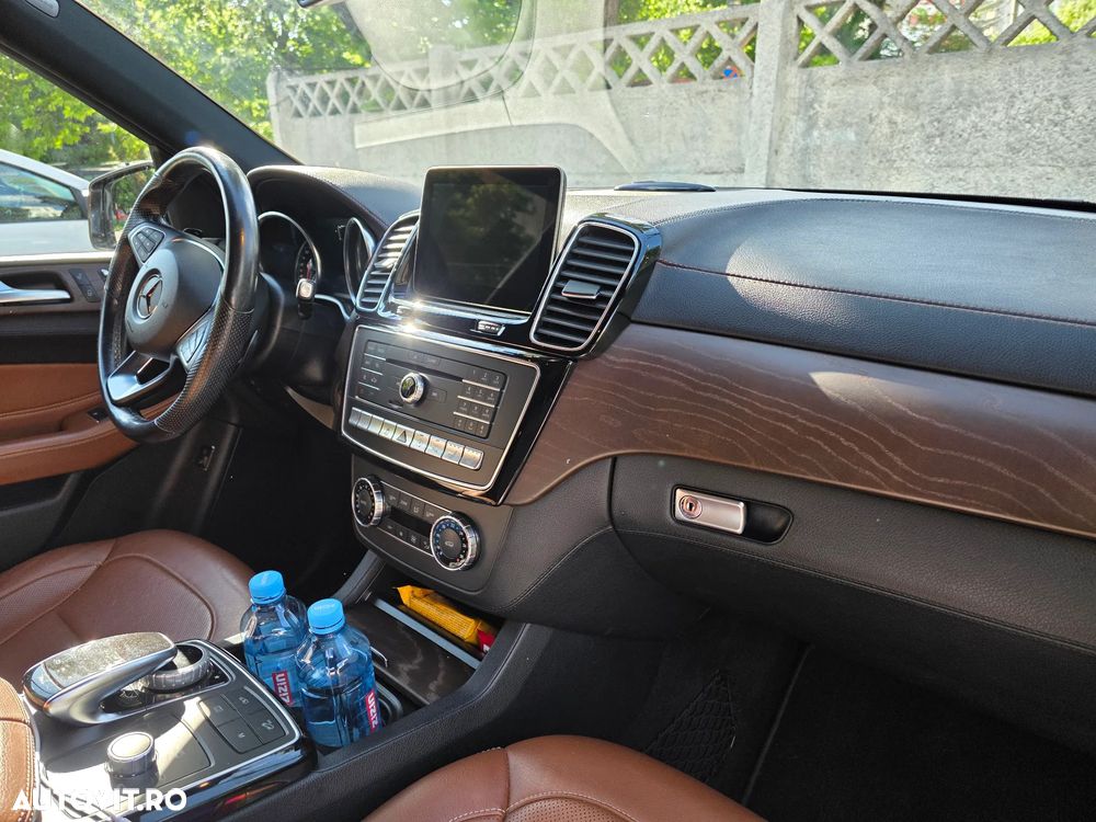 Mercedes-Benz GLE - 9