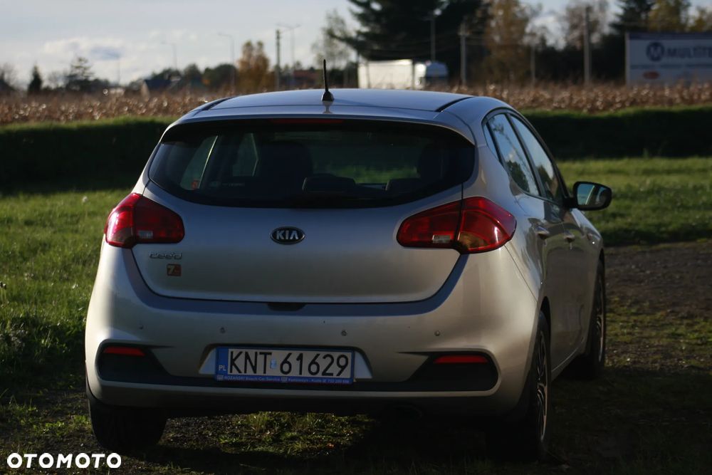 Kia Ceed - 6