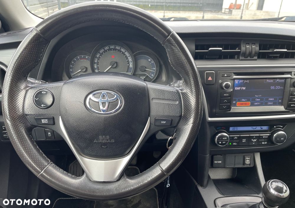 Toyota Auris 1.33 VVT-i Life - 8