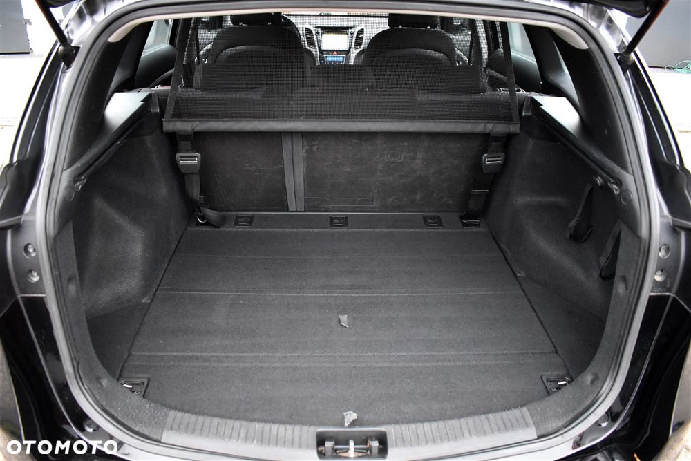 Hyundai i30 i30cw 1.6 CRDi Automatik Trend - 17
