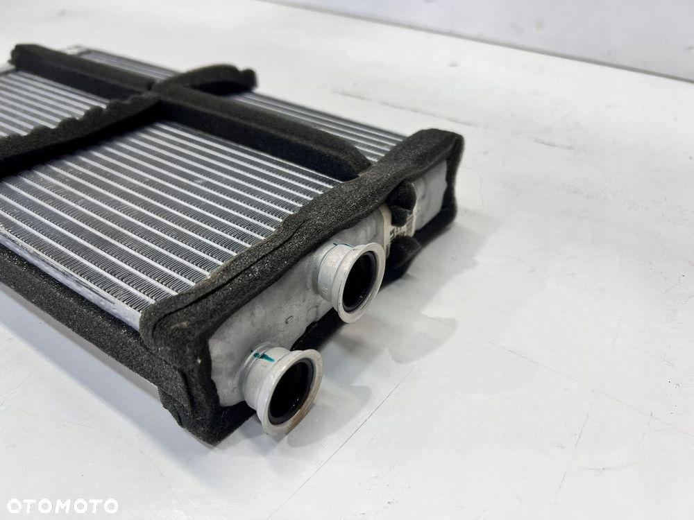NAGRZEWNICA WYMIENNIK CIEPŁA AUDI Q5 FY 4M0898037C - 3