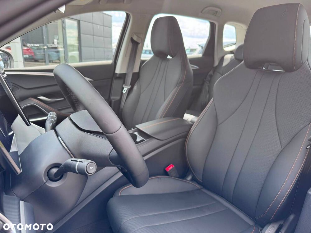 BYD Sealion 5 - 10