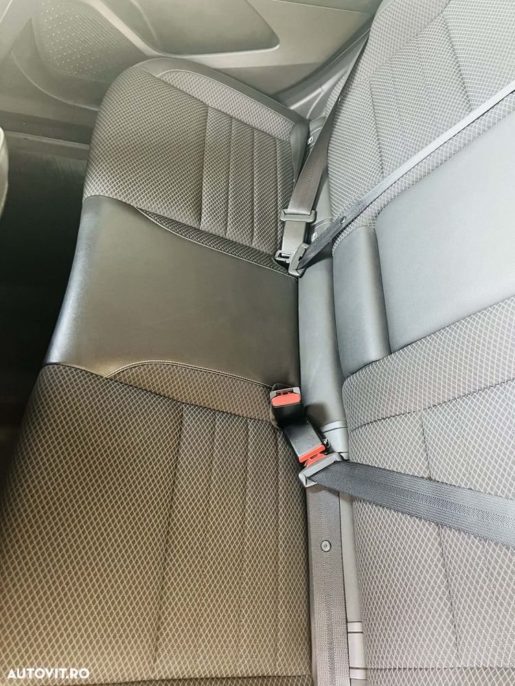 Renault Arkana MHEV 160 EDC Techno - 15