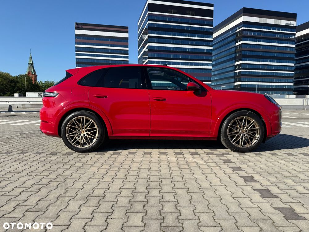 Porsche Cayenne Standard - 3