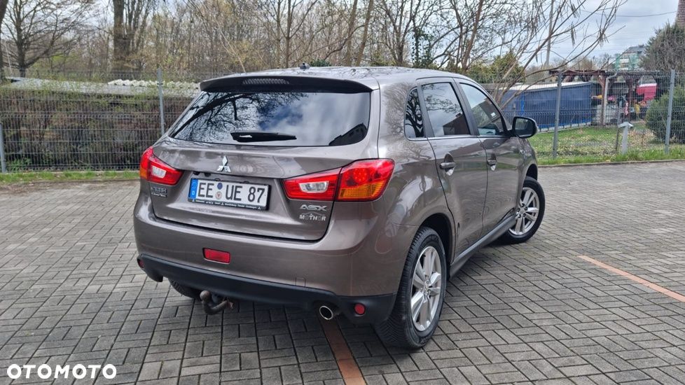 Mitsubishi ASX 1.6 Invite Navi - 8