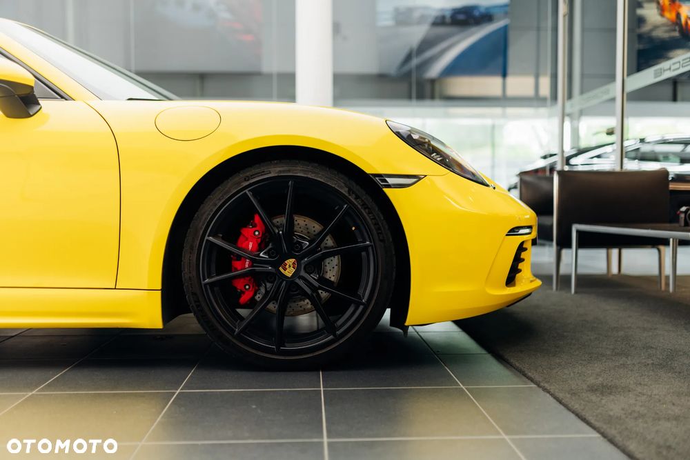 Porsche 718 Boxster S PDK - 18