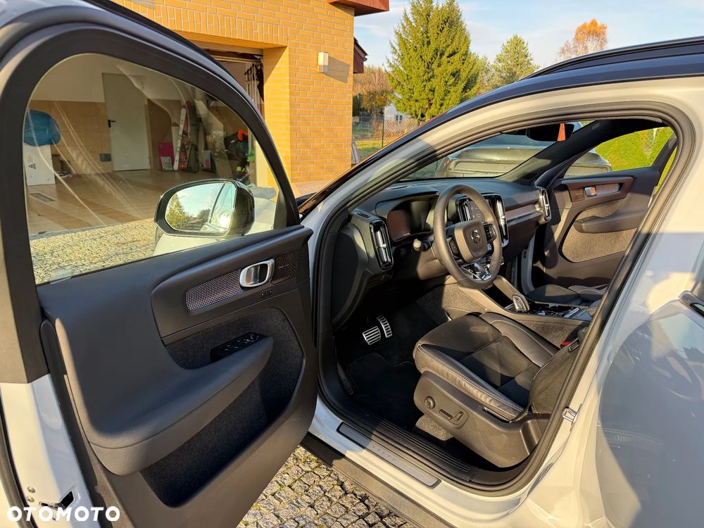 Volvo XC 40 T5 AWD R-Design - 13