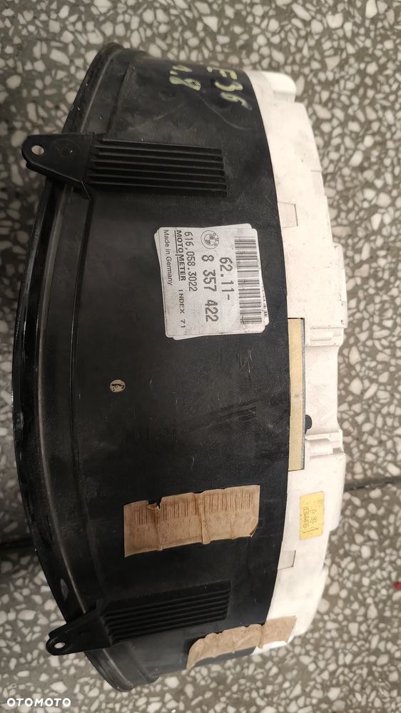 Licznik BMW E36 1.8 8357422 - 3