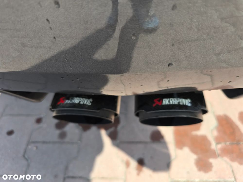 Chrysler Crossfire - 8