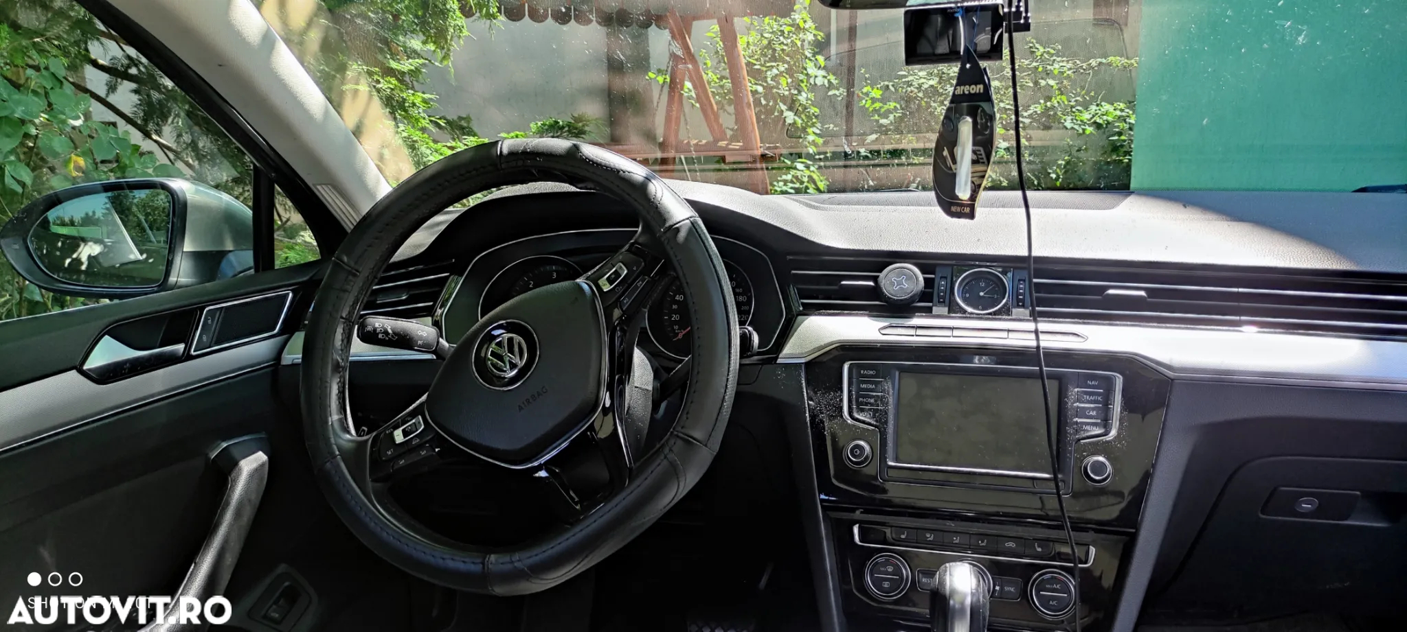 Volkswagen Passat Variant 2.0 TDI DSG Comfortline - 14