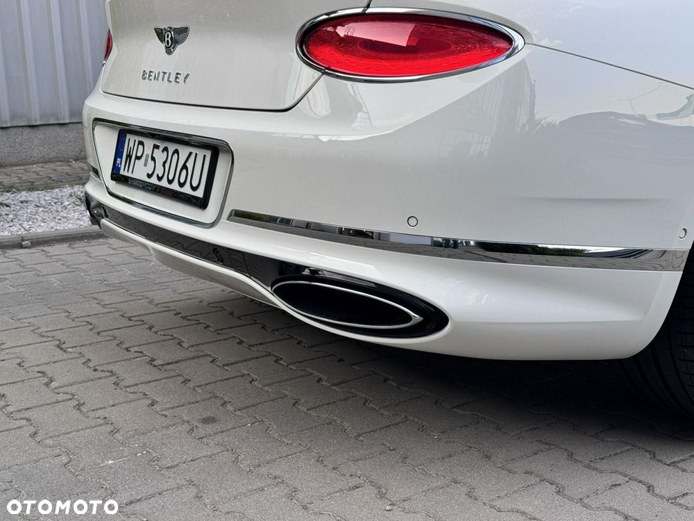 Bentley Continental GT - 12