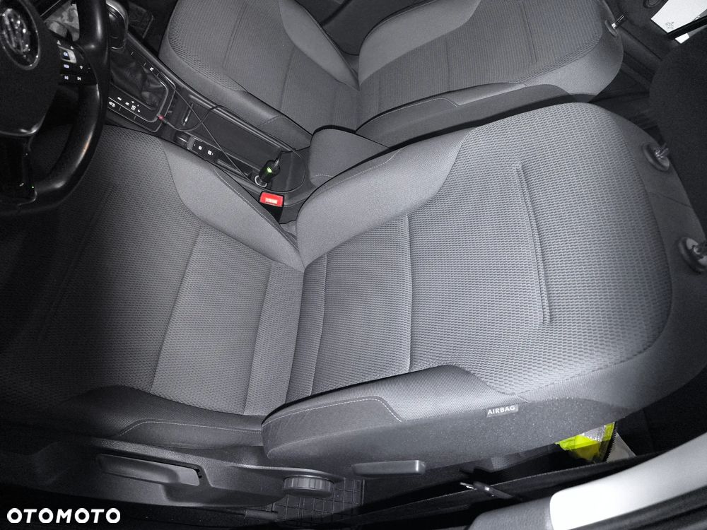 Volkswagen Golf VII 1.6 TDI BMT Comfortline DSG - 14