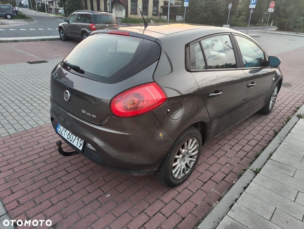 Fiat Bravo 1.4 T-JET 16V Emotion - 4